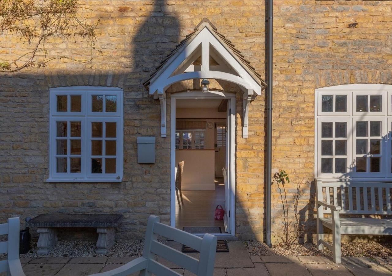 Jasmine Cottage - 2 Bedroom In Heart Of Bourton! Exterior photo