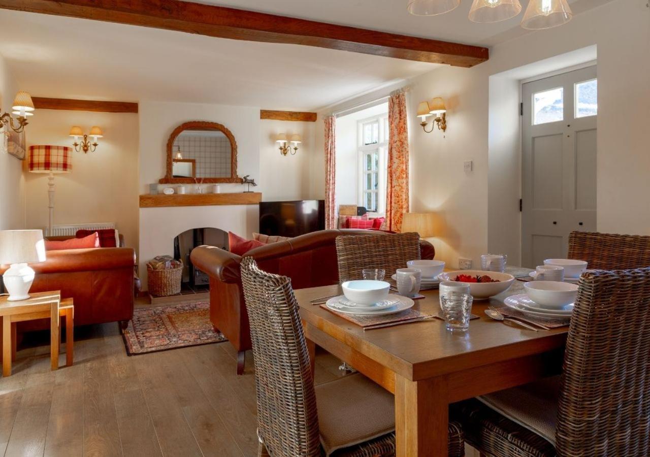 Jasmine Cottage - 2 Bedroom In Heart Of Bourton! Exterior photo